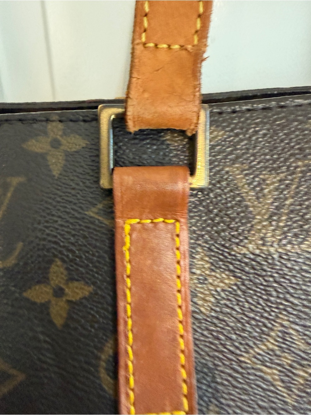 Louis Vuitton Luco Tote - Picture 7 of 14
